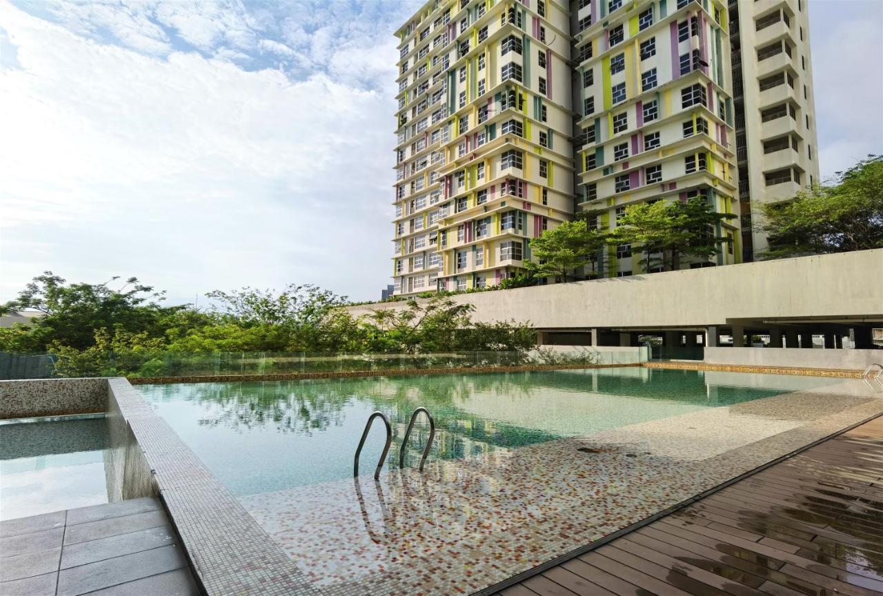 2 Bedroom Apartment - Mycribkl Neocyber Cyberjaya Extérieur photo