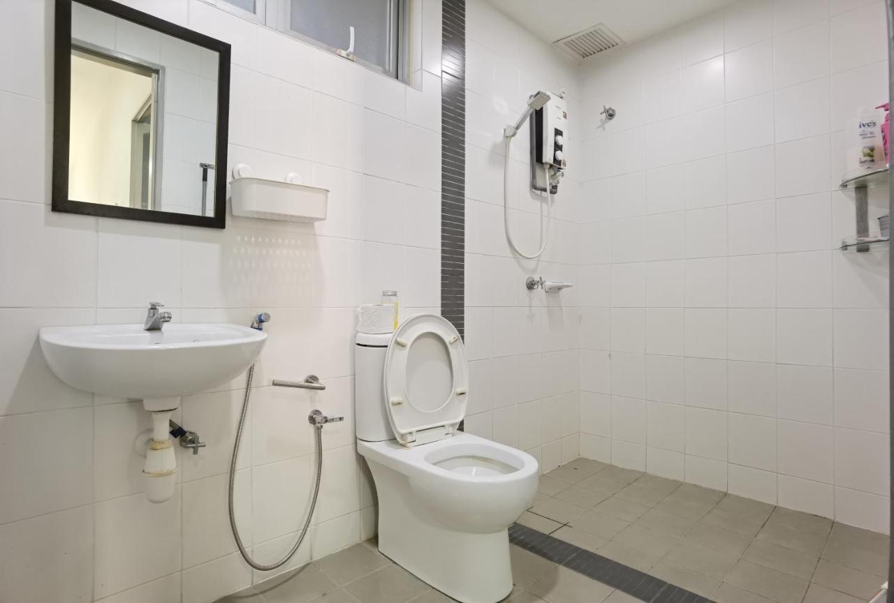 2 Bedroom Apartment - Mycribkl Neocyber Cyberjaya Extérieur photo